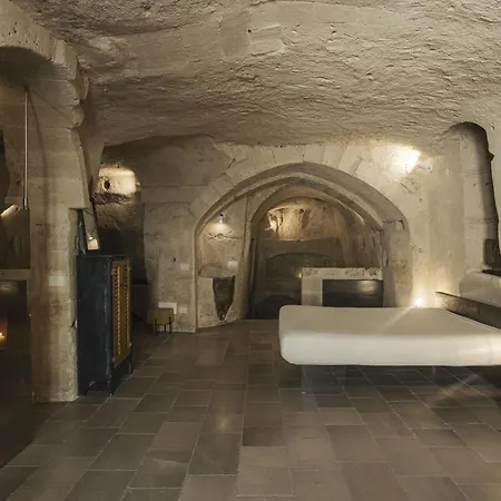 Aque Cave 4* Matera