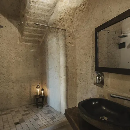 Aque Cave Guest house