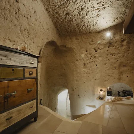 Aque Cave Gasthof