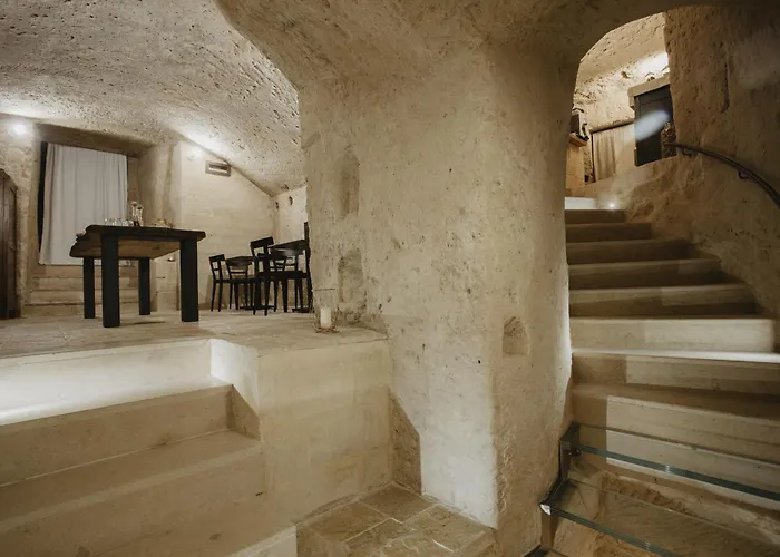 Aque Cave Guest house 4*