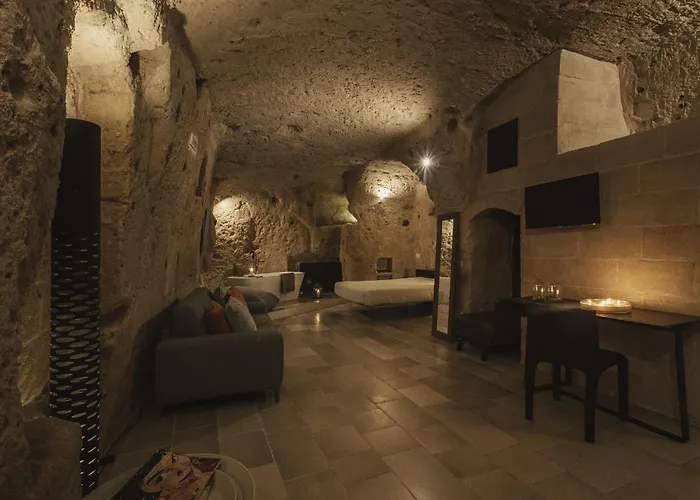 Πανσιόν Aque Cave